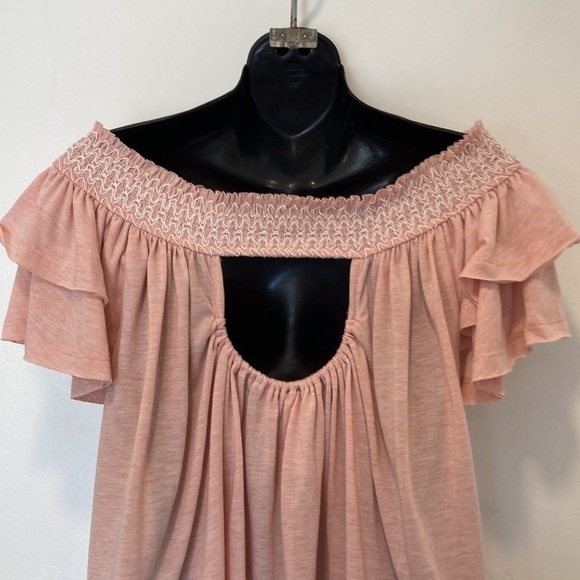 Muche Muchette Peach Top with Ruffled Sleeve and Ruching Size Medium/Large - Picture 9 of 9